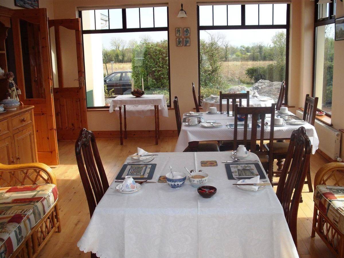 Фото  Maryville Bed and Breakfast Нина 41